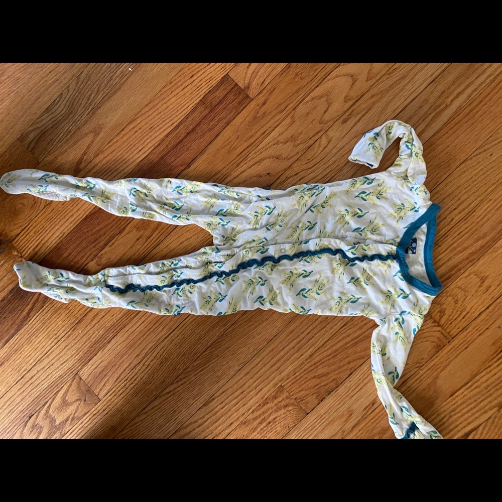 Kickee Pants Pjs girl